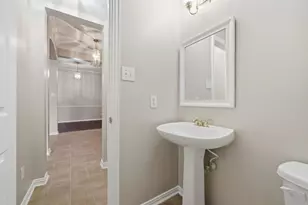 11 Crest, Houston, TX 77082 - Photo 31