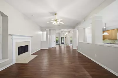 11 Crest, Houston, TX 77082 - Photo 11