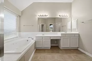 11 Crest, Houston, TX 77082 - Photo 33