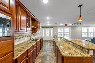 18718 Vickers Rd, Cypress, TX 77433 - Photo 27