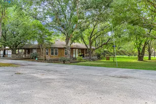 18718 Vickers Rd, Cypress, TX 77433 - Photo 3