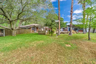 18718 Vickers Rd, Cypress, TX 77433 - Photo 11