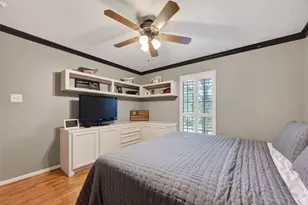 2329 N Lake Front Dr, League City, TX 77573 - Photo 35