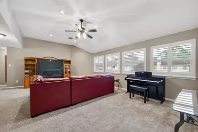 2329 N Lake Front Drive, League City, TX 77573 - Photo 25