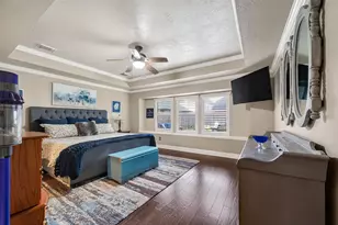 2329 N Lake Front Dr, League City, TX 77573 - Photo 19