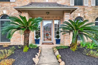 2329 N Lake Front Drive, League City, TX 77573 - Photo 5