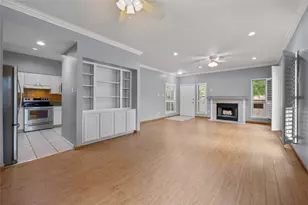 11709 Lakeside Pl Dr, Houston, TX 77077 - Photo 7