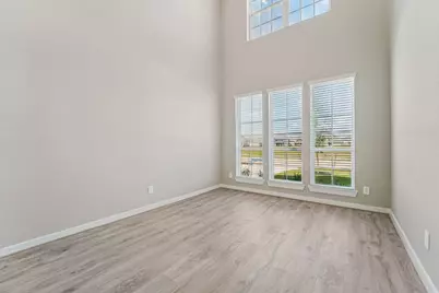 5219 Kingdom Heights Boulevard, Rosenberg, TX 77471 - Photo 9