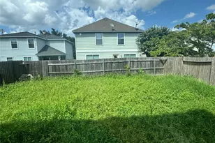 18914 Remington Mill Dr, Houston, TX 77073 - Photo 3