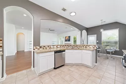 8122 Dune Brook Drive, Houston, TX 77089 - Photo 19