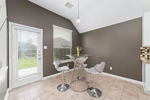 8122 Dune Brook Dr, Houston, TX 77089 - Photo 17