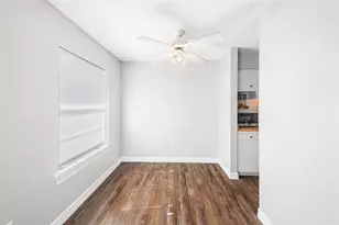 8233 Kingsbrook Rd, Houston, TX 77024 - Photo 7