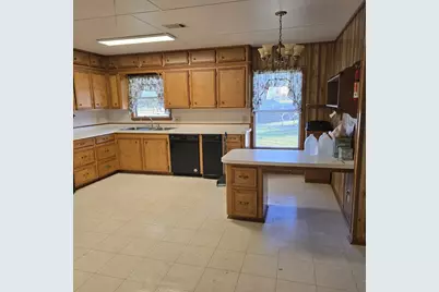 210 Magnolia Cove, Onalaska, TX 77360 - Photo 3