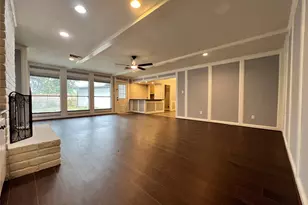 15903 Brookvilla Dr, Houston, TX 77059 - Photo 9