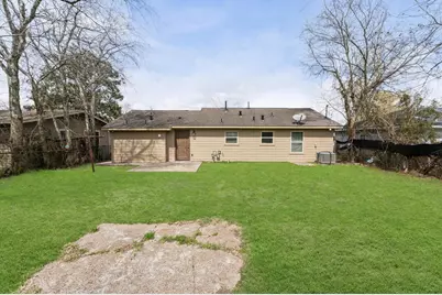 5646 Belmark Street, Houston, TX 77033 - Photo 17