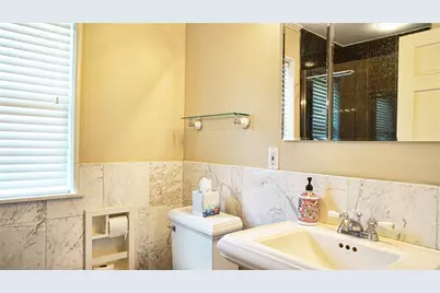 2047 McClendon Street, Houston, TX 77030 - Photo 11