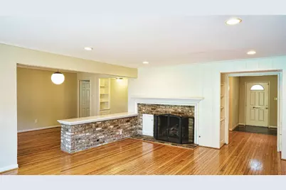 2047 McClendon Street, Houston, TX 77030 - Photo 5
