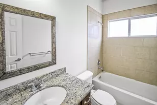 5811 Washington Ave, Houston, TX 77007 - Photo 17