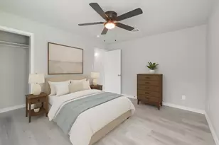 3221 Texas Ave, Texas City, TX 77590 - Photo 17