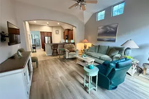 2415 Clippers Square, Houston, TX 77058 - Photo 7