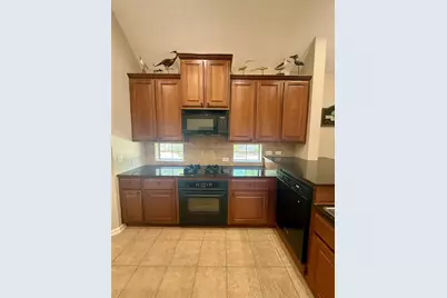 2415 Clippers Square, Houston, TX 77058 - Photo 13