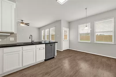 10314 Lake Huron Drive, Humble, TX 77396 - Photo 11