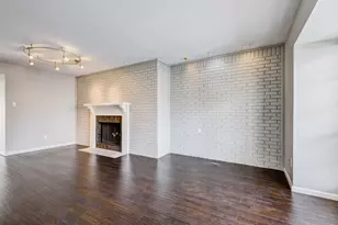 6444 Burgoyne Rd, Houston, TX 77057 - Photo 3