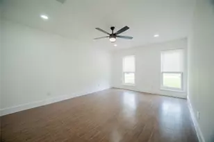 4815 Caris St, Houston, TX 77091 - Photo 25