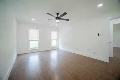 4815 Caris Street, Houston, TX 77091 - Photo 25
