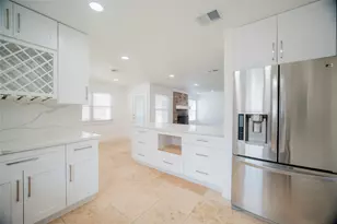 4815 Caris St, Houston, TX 77091 - Photo 9