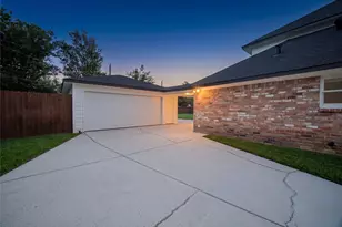 4815 Caris St, Houston, TX 77091 - Photo 3