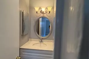 5212 Arboles Dr, Houston, TX 77035 - Photo 11