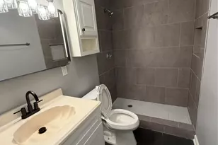 5212 Arboles Dr, Houston, TX 77035 - Photo 5