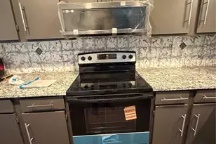 5212 Arboles Dr, Houston, TX 77035 - Photo 9