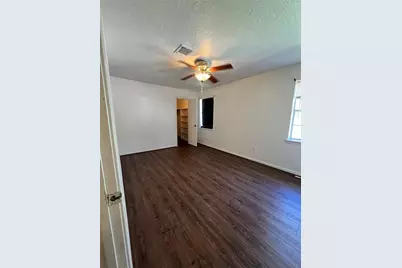 553 Roanoke St Drive, Conroe, TX 77302 - Photo 11