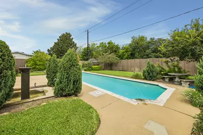 9534 Beverlyhill Street, Houston, TX 77063 - Photo 21