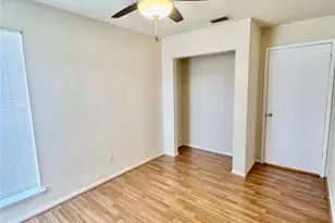 8100 Cambridge St, Houston, TX 77054 - Photo 19