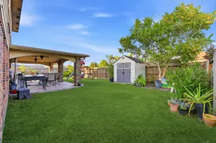 1821 Majestic Oak Dr, Pearland, TX 77581 - Photo 39