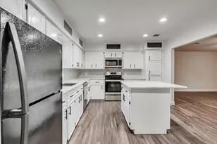 1905 County Rd 235, Alvin, TX 77511 - Photo 5