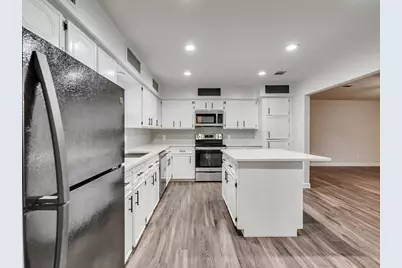 1905 County Road 235, Alvin, TX 77511 - Photo 5