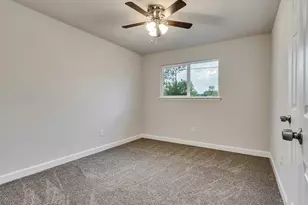 1905 County Rd 235, Alvin, TX 77511 - Photo 11