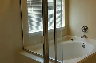 111 Gallery Cove Ct, The Woodlands, TX 77382 - Photo 13