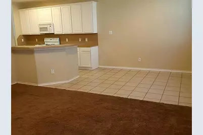 111 Gallery Cove Court, The Woodlands, TX 77382 - Photo 9