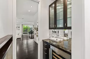 2409 Maconda Ln, Houston, TX 77027 - Photo 15