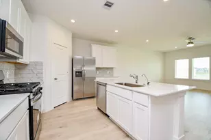 3930 Winterbourne Wy, Fulshear, TX 77441 - Photo 7
