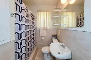 1574 Godwin St, Houston, TX 77023 - Photo 21