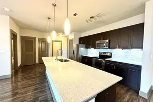 2033 S Gessner Rd, Houston, TX 77063 - Photo 3