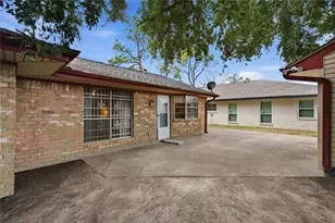 8307 Coastway Ln, Houston, TX 77075 - Photo 27