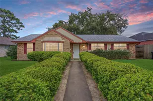 8307 Coastway Ln, Houston, TX 77075 - Photo 1