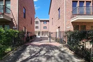 2904 Chenevert St, Houston, TX 77004 - Photo 49